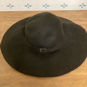 NWOT Dark Brown Wool Felt Hat w/ Small Buckle Accent